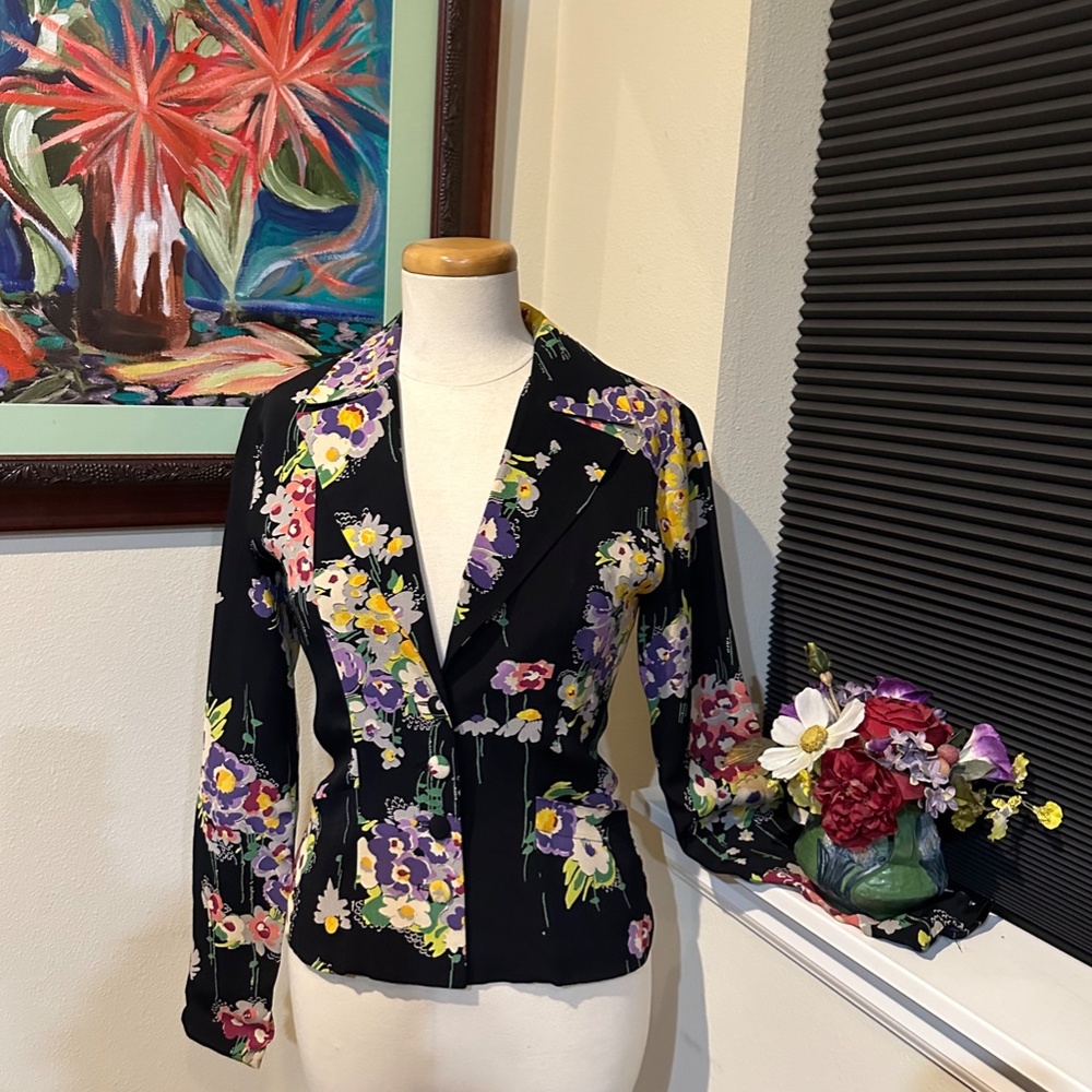 Betsey Johnson Rayon Black Floral Print Jacket. Vintage 80s
